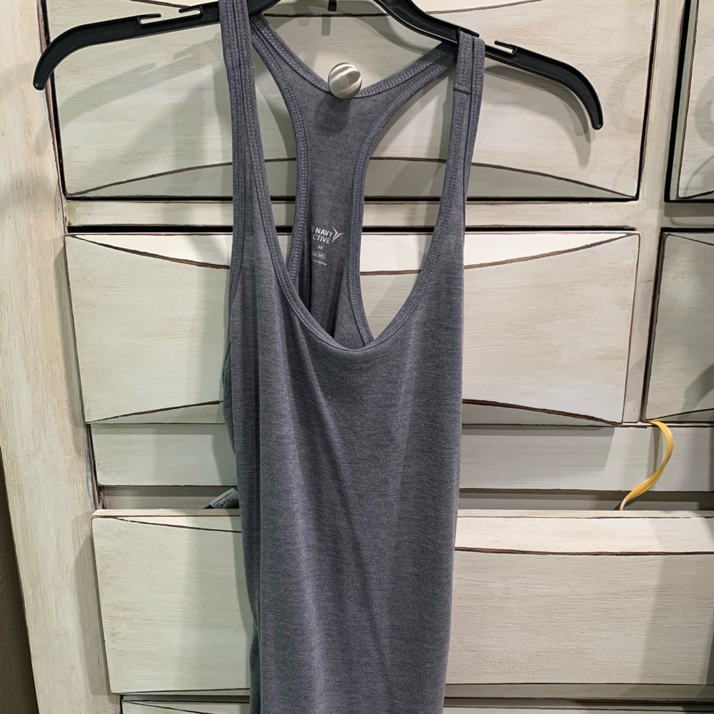 Active tank top